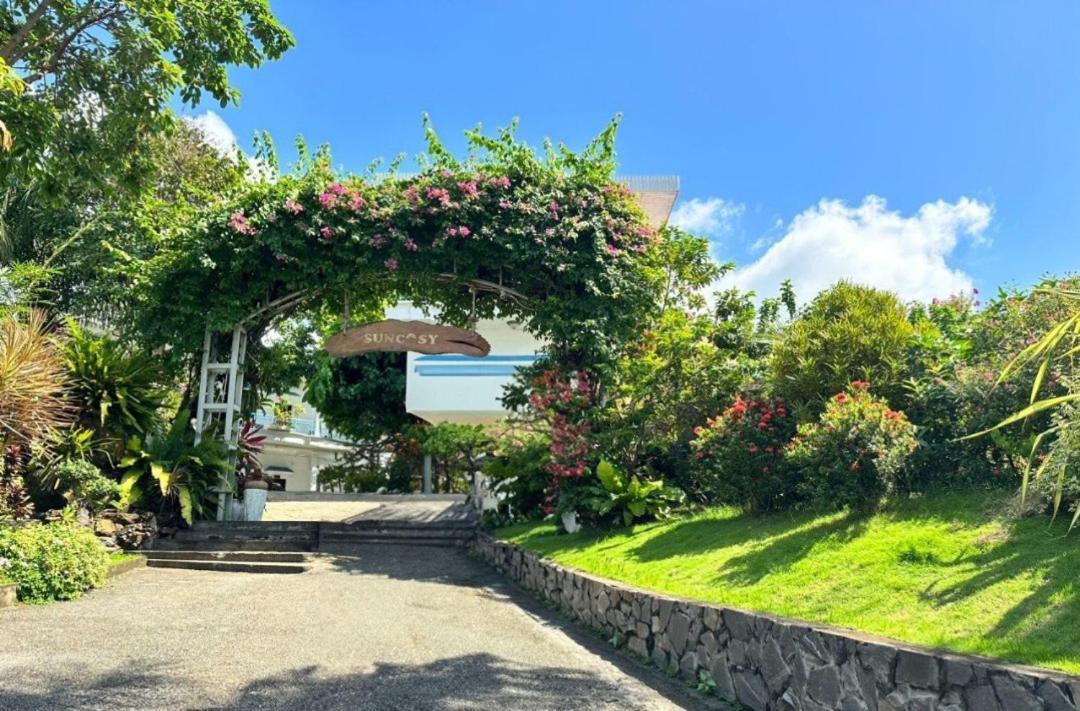 Suncosy Central Hotel 두옹 동 외부 사진