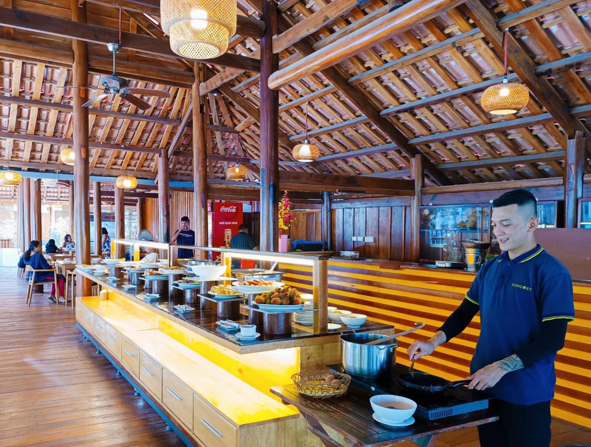 Suncosy Central Hotel 두옹 동 외부 사진