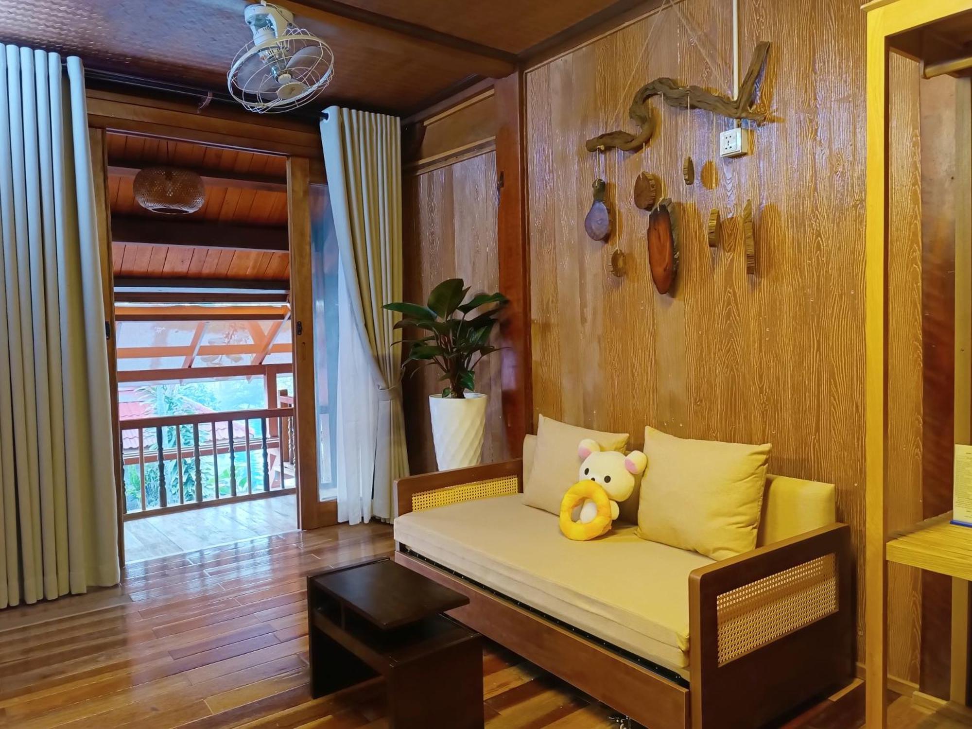 Suncosy Central Hotel 두옹 동 외부 사진