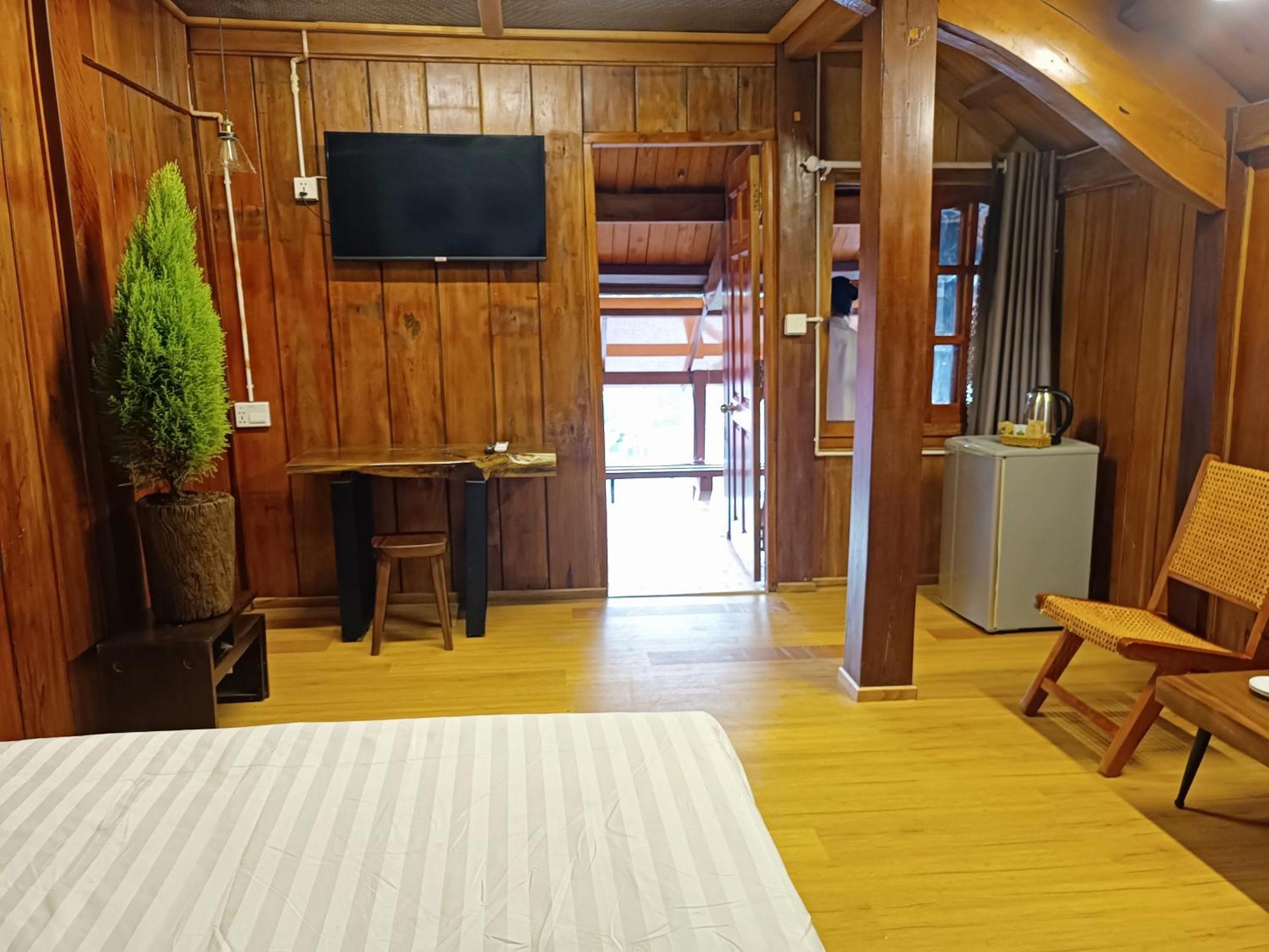 Suncosy Central Hotel 두옹 동 외부 사진
