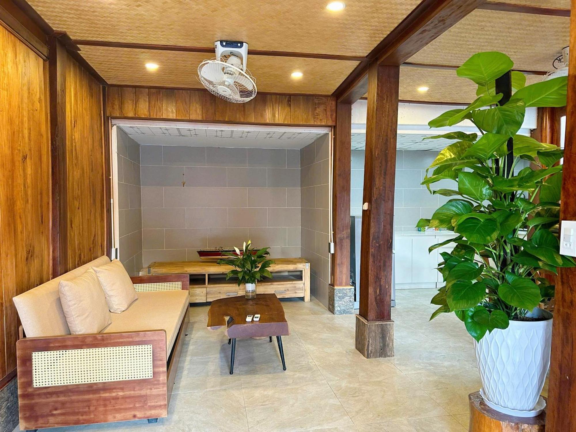 Suncosy Central Hotel 두옹 동 외부 사진