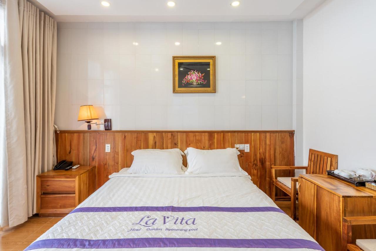 Suncosy Central Hotel 두옹 동 외부 사진