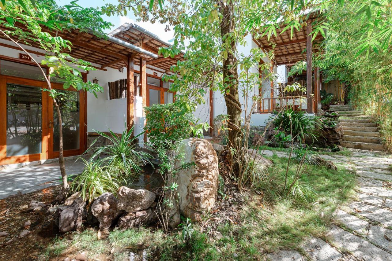 Suncosy Central Hotel 두옹 동 외부 사진